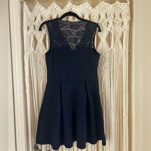 Charlotte Russe Navy Blue Lace V-Neck Cocktail Dress Size Large Formal Stretchy